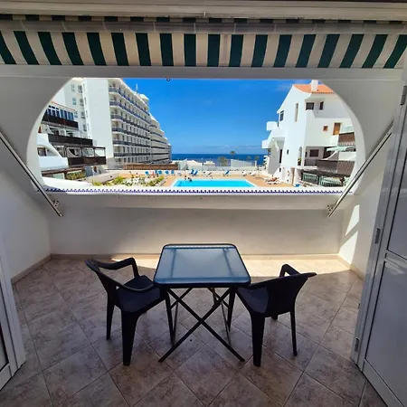 Parque Royale 1 With An Amazing Ocean View 아파트 아데제